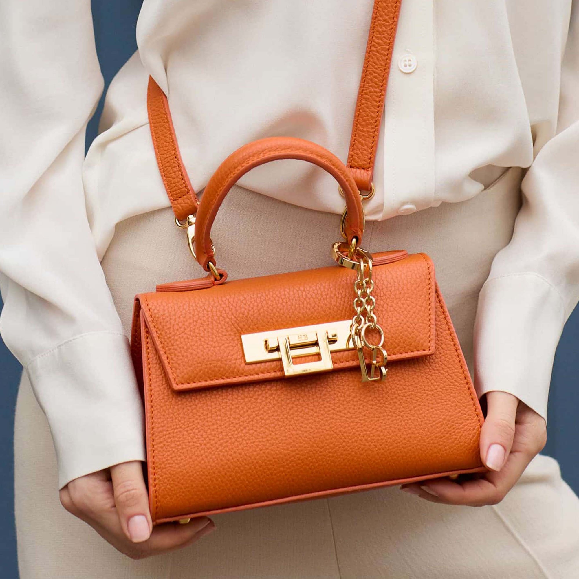The Connoisseur’s Guide to Luxury Leather Goods: Craftsmanship and Quality