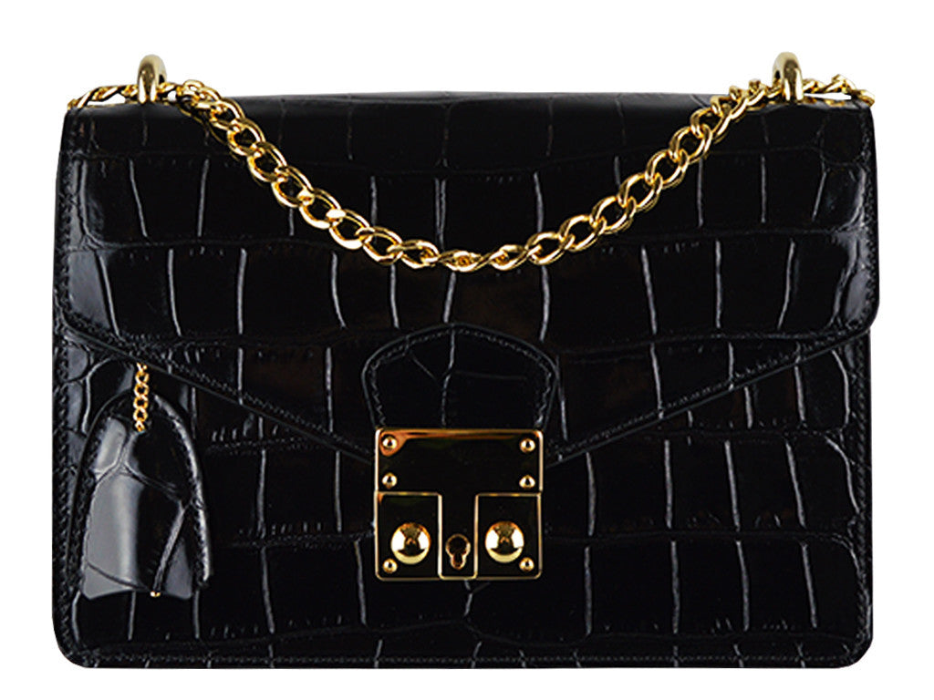 The Black Bag: A Guide to the Ultimate Wardrobe Essential