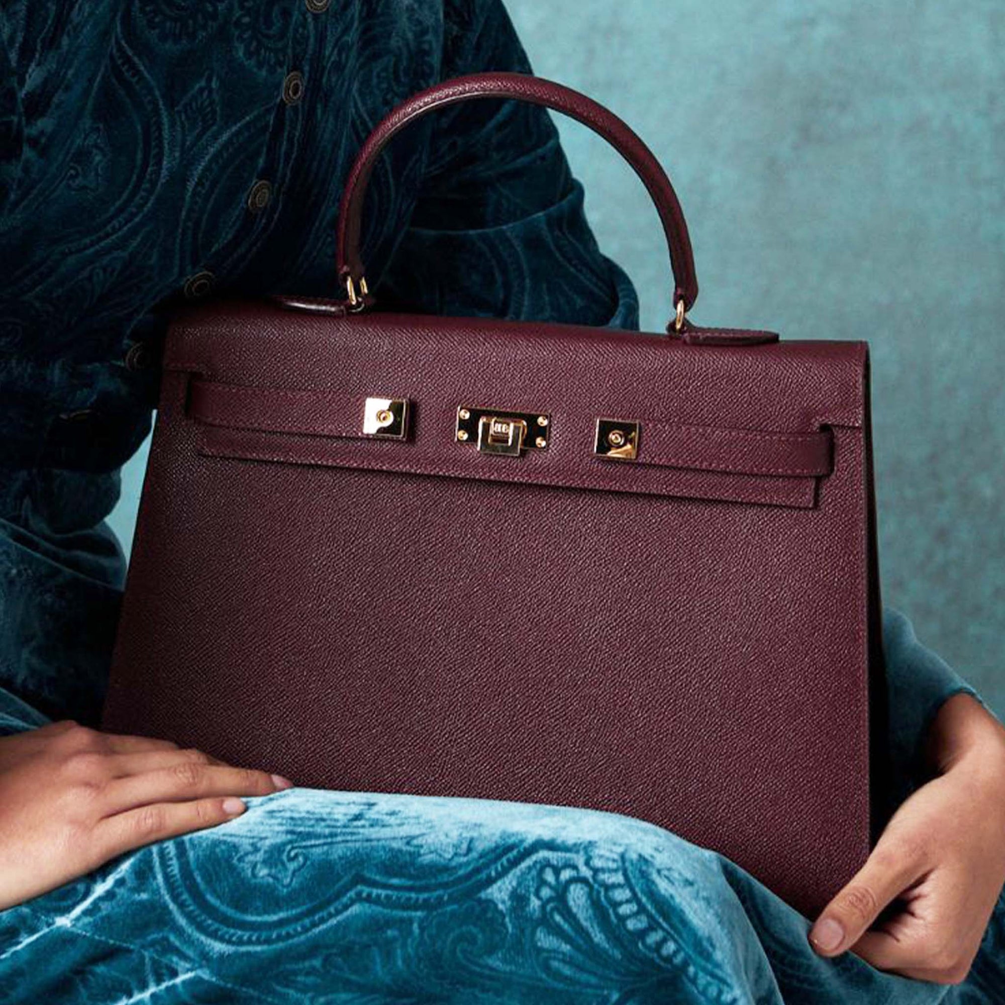 Dark Classic Maya Handbags