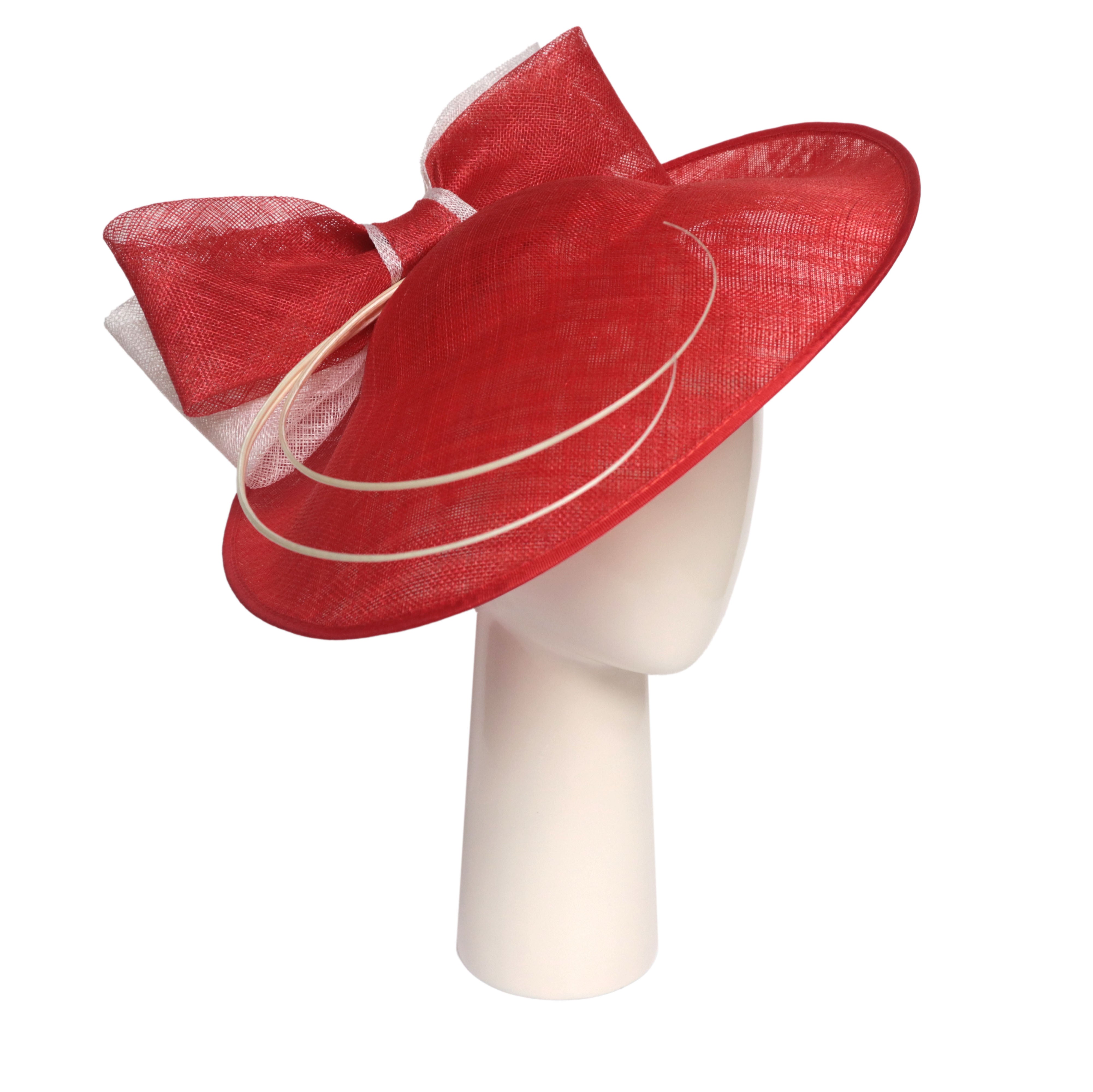 Bow Teardrop Hat in Scarlet / Ivory